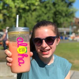 Meet your Posher, Faith